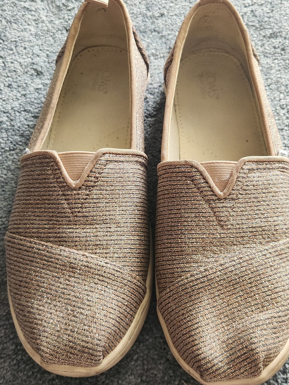 Toms Kids Slip-On Sneakers in Metallic Rose Gold